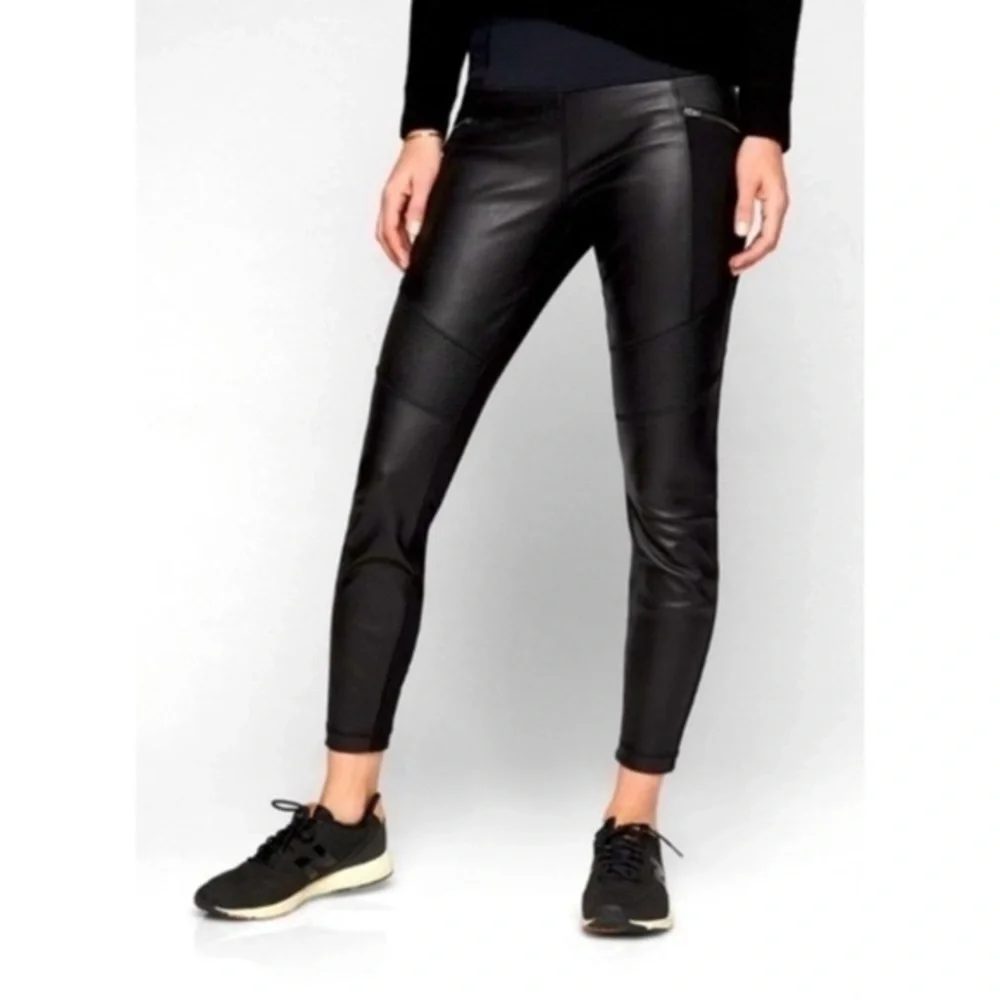 Free People Vegan Faux Leather Skinny Pants Size 25 Black